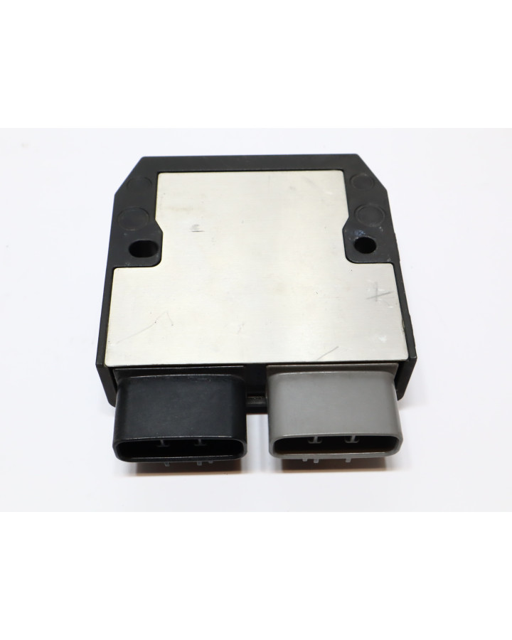 Yamaha MT-07, voltregulator