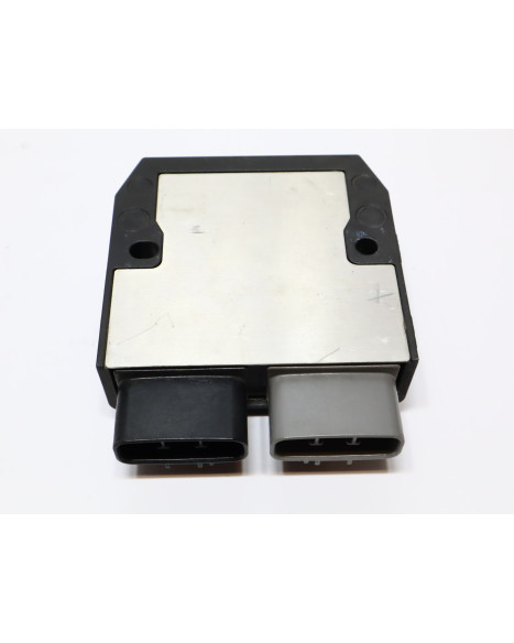 Yamaha MT-07, voltregulator