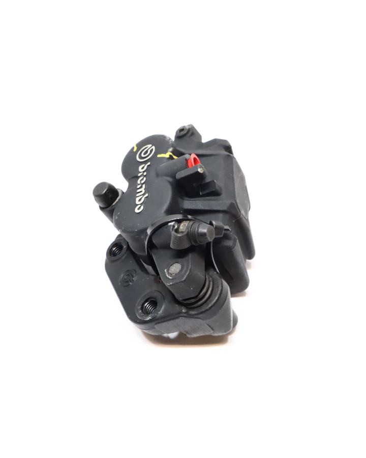 BMW F700GS, bromsok höger fram