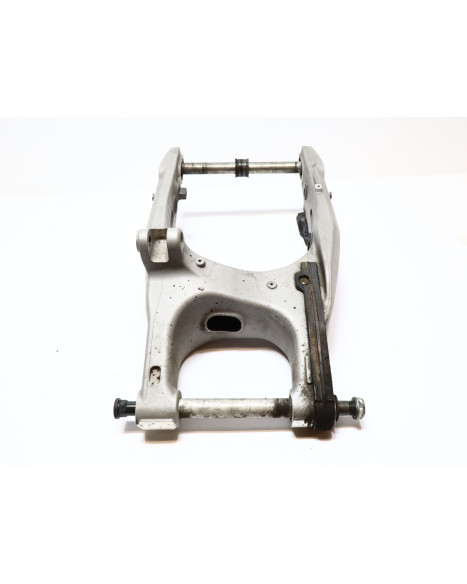 Aprilia Dorsoduro 750, sving