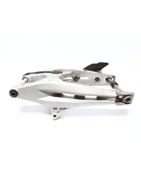 Aprilia Dorsoduro 750, sving