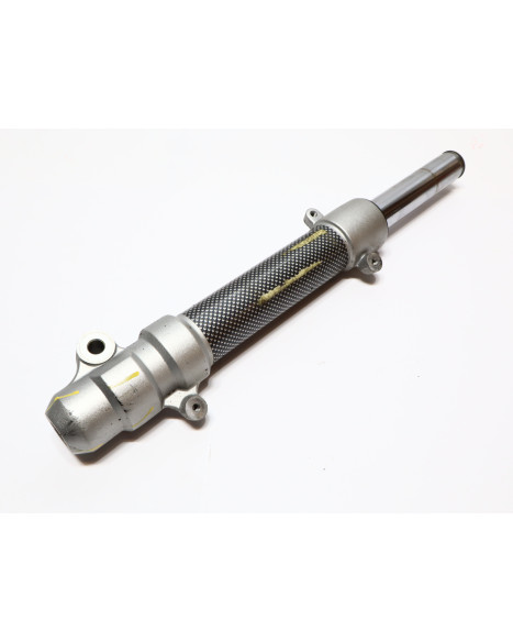 Yamaha Aerox, gaffelben höger