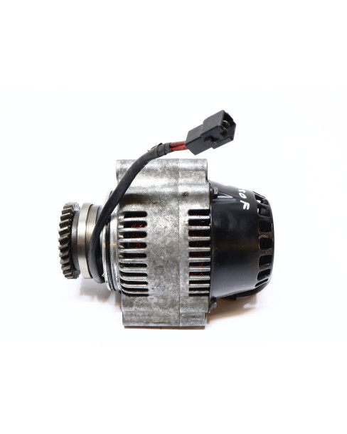 Suzuki GSX750F, generator 2