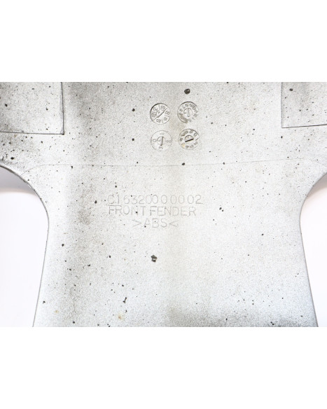 PGO G-Max, framskärm