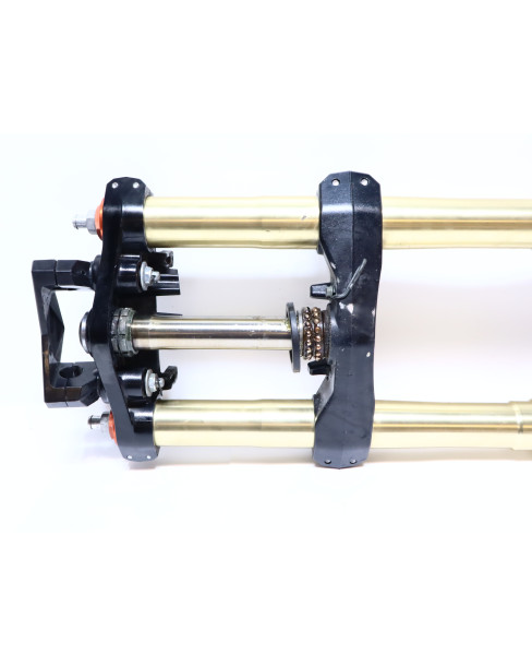 Kawasaki Z1000, framgaffel 2