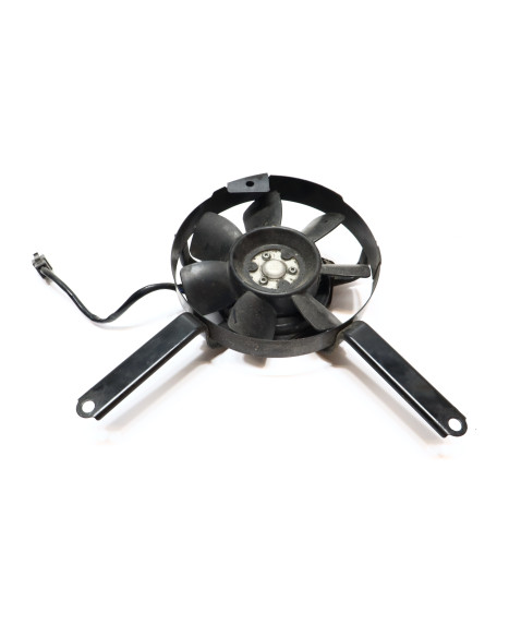 Yamaha FZR 600, kylarfläkt