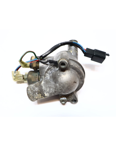 Yamaha FZR 600, termostathus