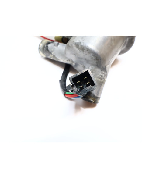 Yamaha FZR 600, termostathus