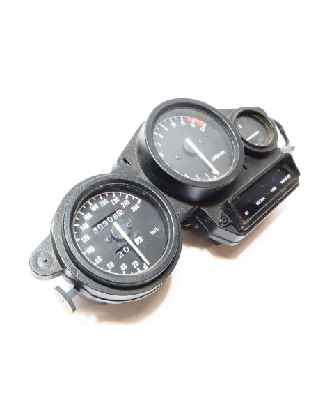 Yamaha FZR 600, hastighetsmätare