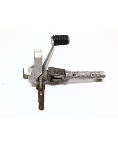 Yamaha FZR 600, fotpinne höger komplett