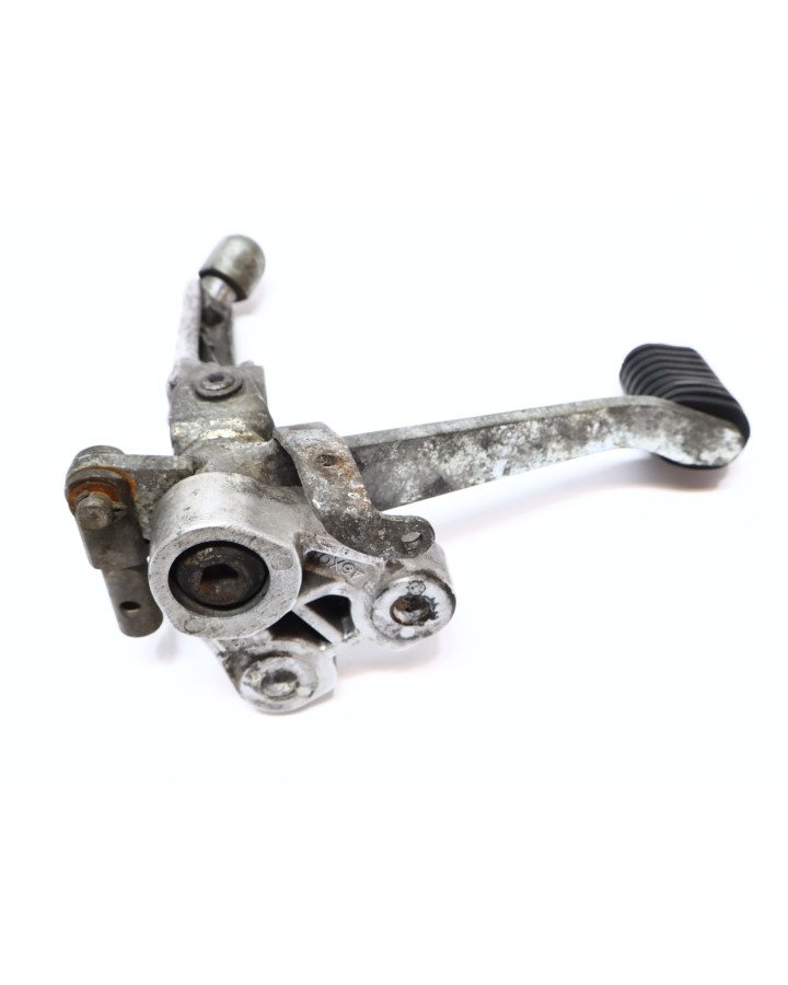 Yamaha FZR 600, fotpinne höger komplett