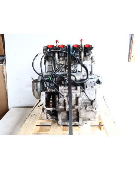 Yamaha FZR 600, motor