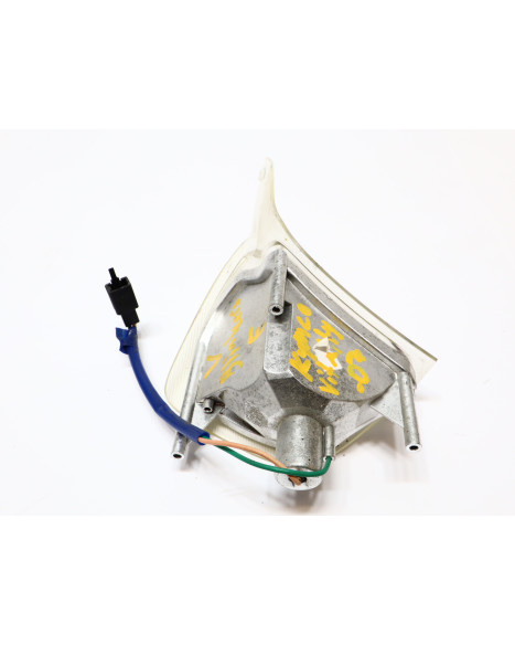 Kymco Vitality, blinkers vänster fram