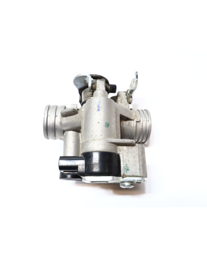 Aprilia SXR 50, gasspjäll/insprut