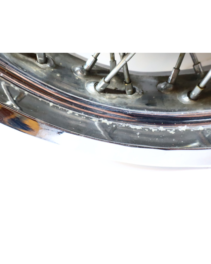 Suzuki VS 1400 Intruder, bakfälg