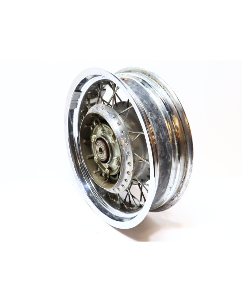 Suzuki VS 1400 Intruder, bakfälg 2