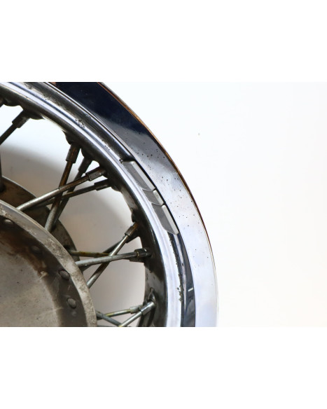 Suzuki VS 1400 Intruder, bakfälg