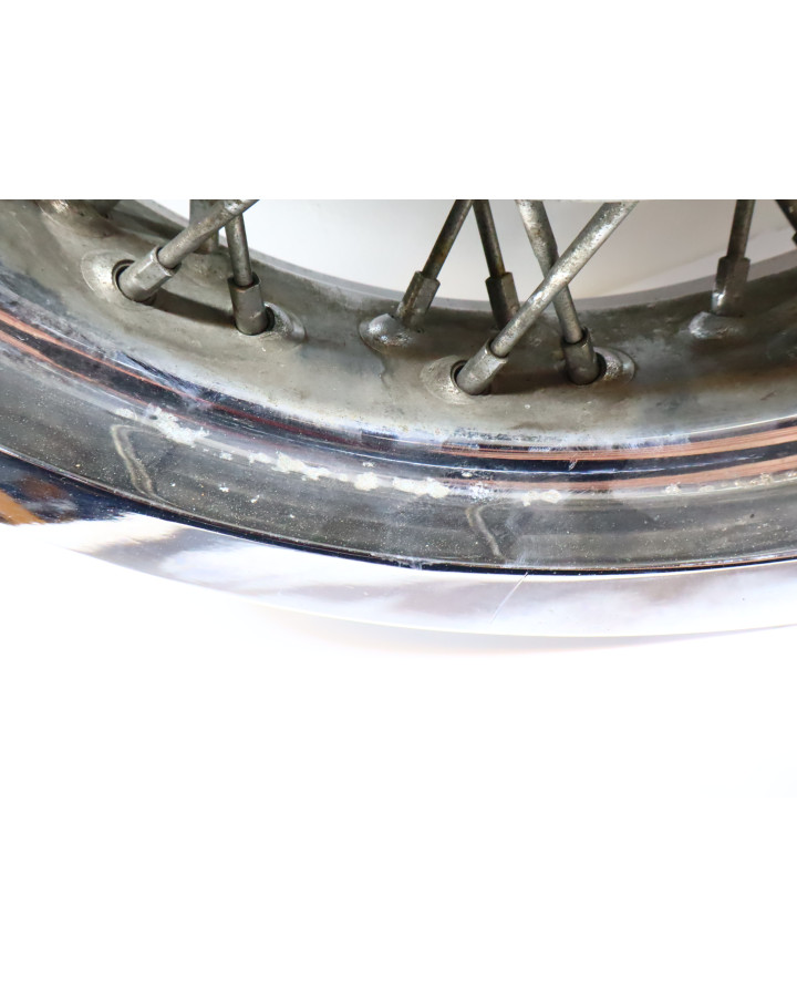 Suzuki VS 1400 Intruder, bakfälg