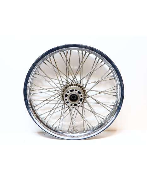 Suzuki VS 1400 Intruder, framfälg