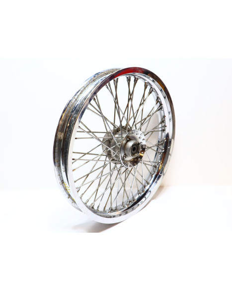 Suzuki VS 1400 Intruder, framfälg