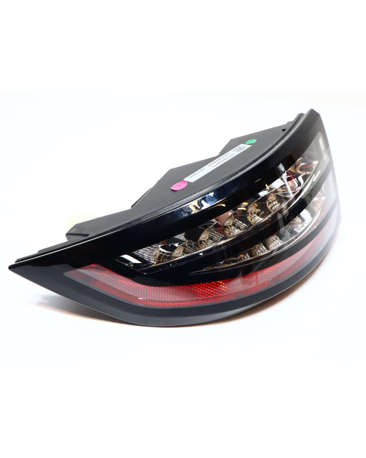 Aixam S10, baklykta vänster