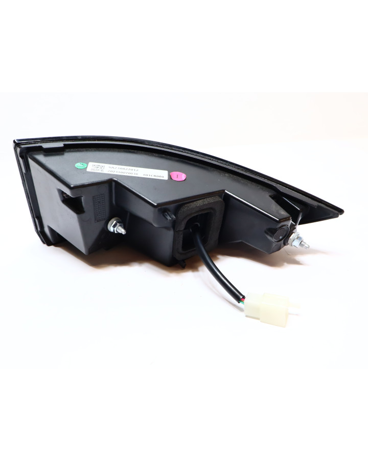 Aixam S10, baklykta vänster