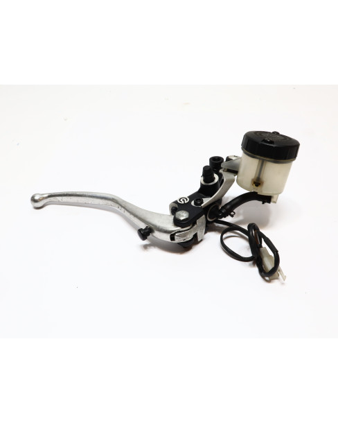 KTM 690 Duke R, bromscylinder fram 2