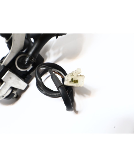 KTM 690 Duke R, bromscylinder fram