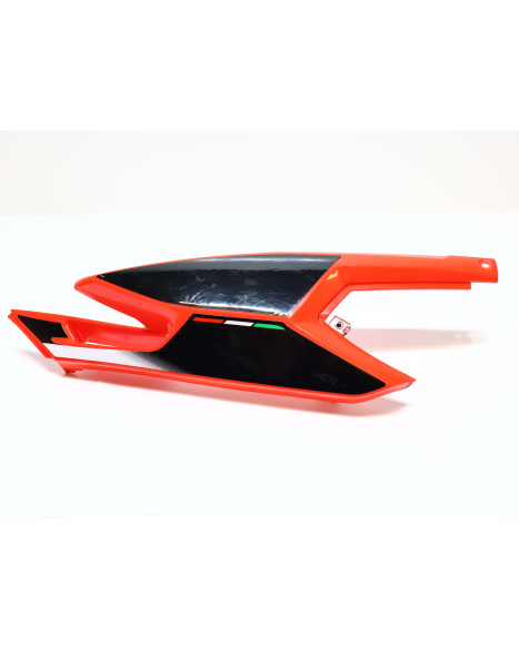 Derbi Senda/Aprilia SX50/Gilera SMT, bakre sidokåpa vänster