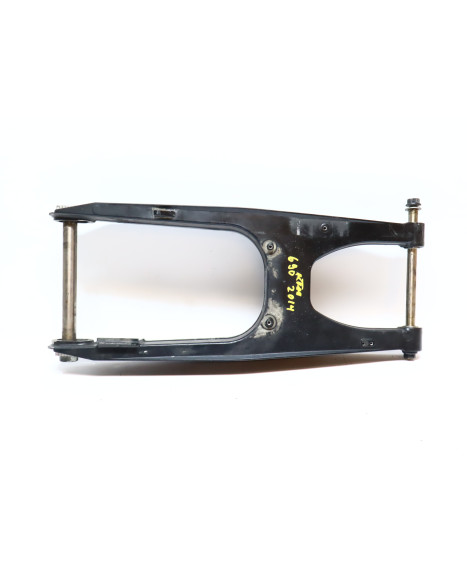 KTM 690 Duke R, sving