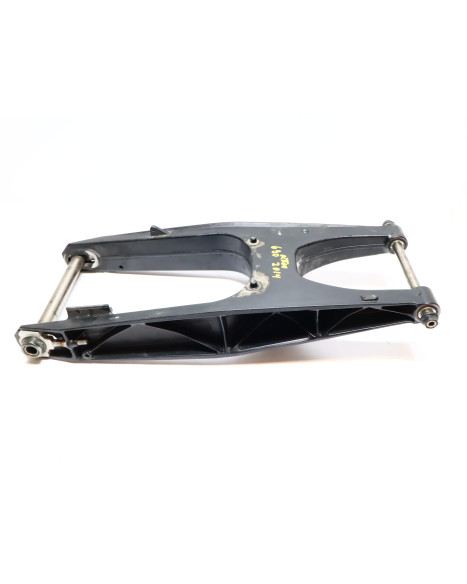 KTM 690 Duke R, sving