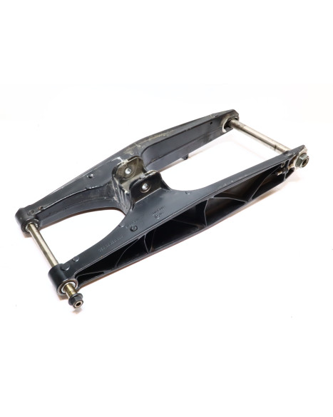 KTM 690 Duke R, sving