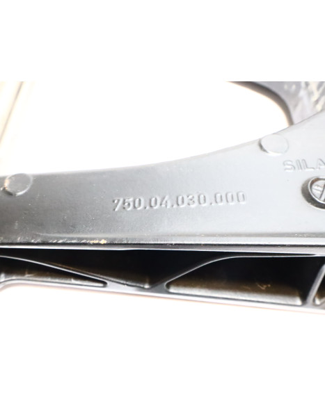 KTM 690 Duke R, sving