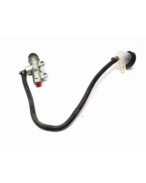 BMW F700GS, bromscylinder bak