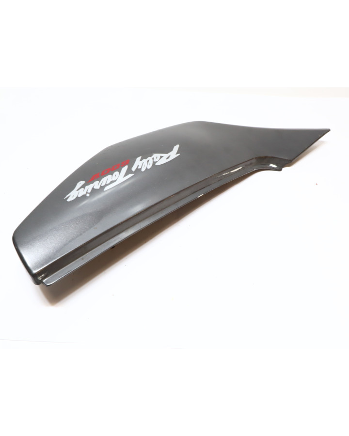 Honda XL600V Transalp, bakre sidkokåpa vänster