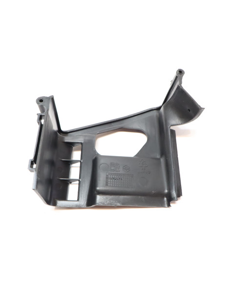 Piaggio, främre kylarkåpa