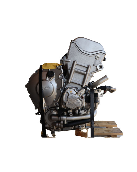 Yamaha YZF-R1S, motor (repobjekt)