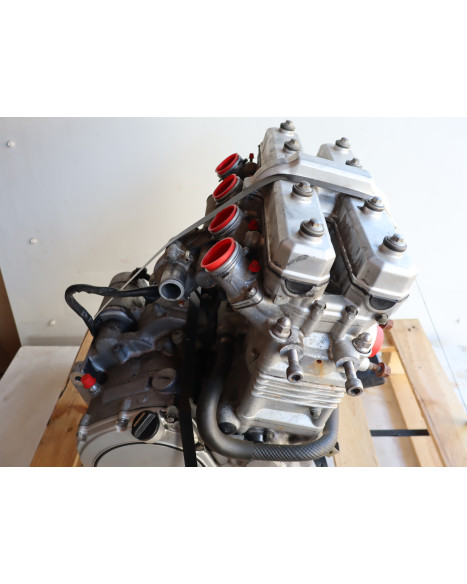 Yamaha YZF1000R Thunderace, motor