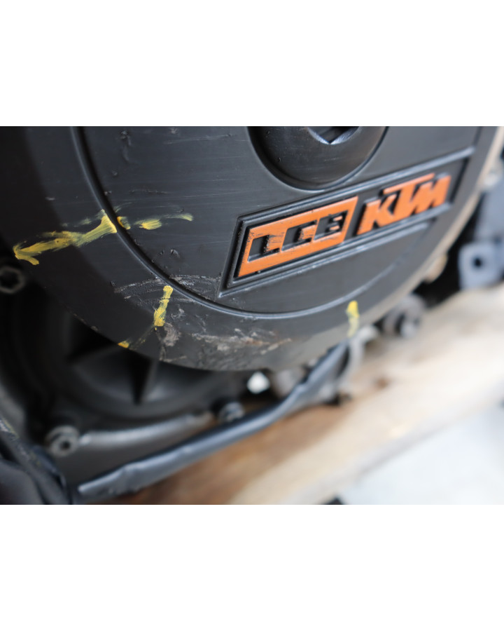 KTM 1290 Super Duke R, motor