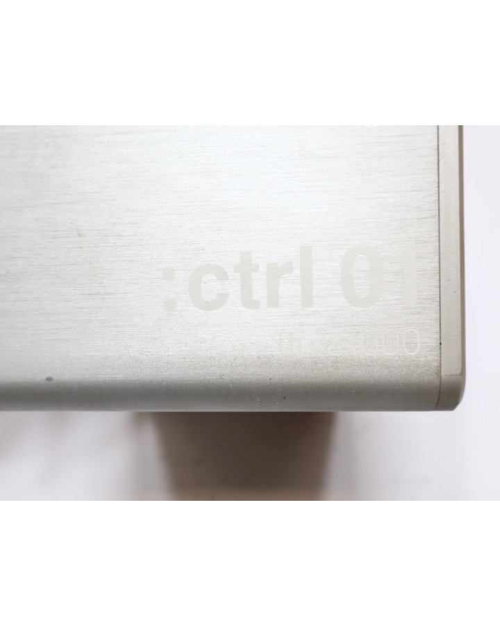 Cake Ösa, låda controller