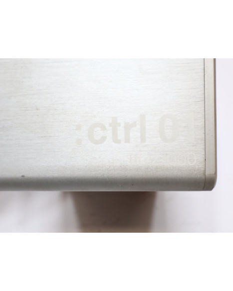 Cake Ösa, låda controller