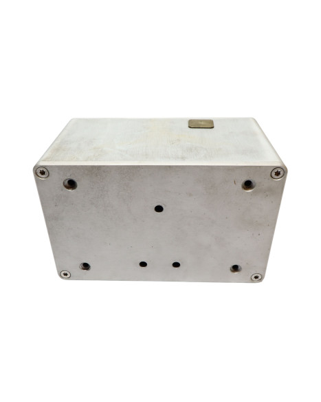 Cake Ösa, låda controller