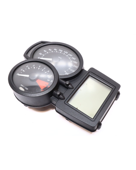 BMW F800ST, hastighetsmätare