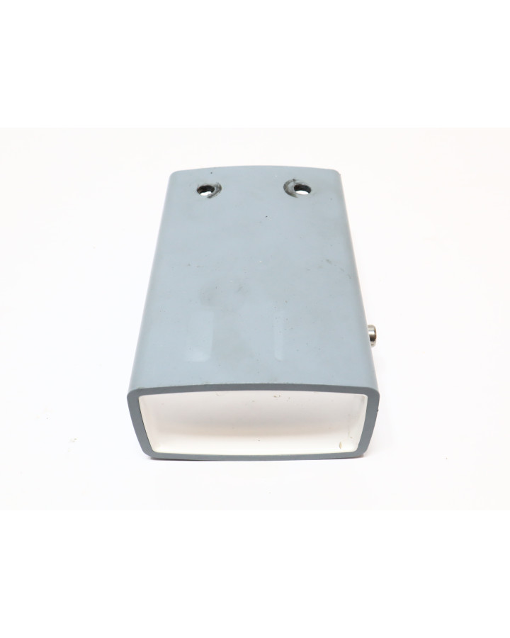 Cake Ösa, främre fäste