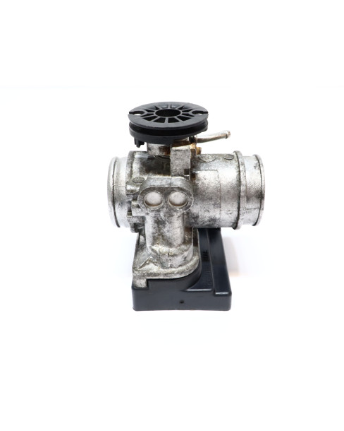 Royal Enfield Himalayan 410, gasspjäll/insprut 2