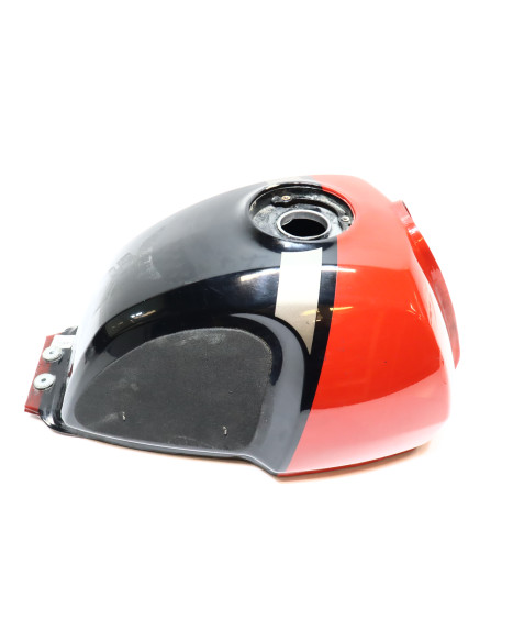 Royal Enfield Himalayan 410, bränsletank