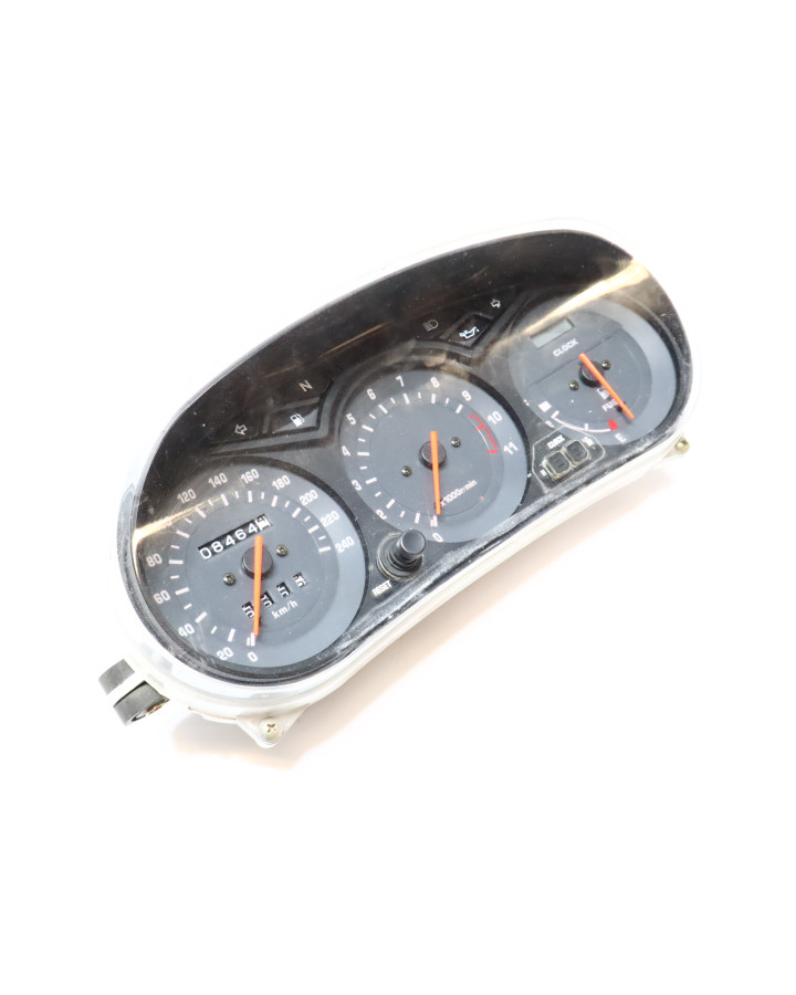 Yamaha XJ900S Diversion, hastighetsmätare