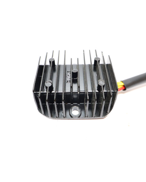 Drax Storm, voltregulator