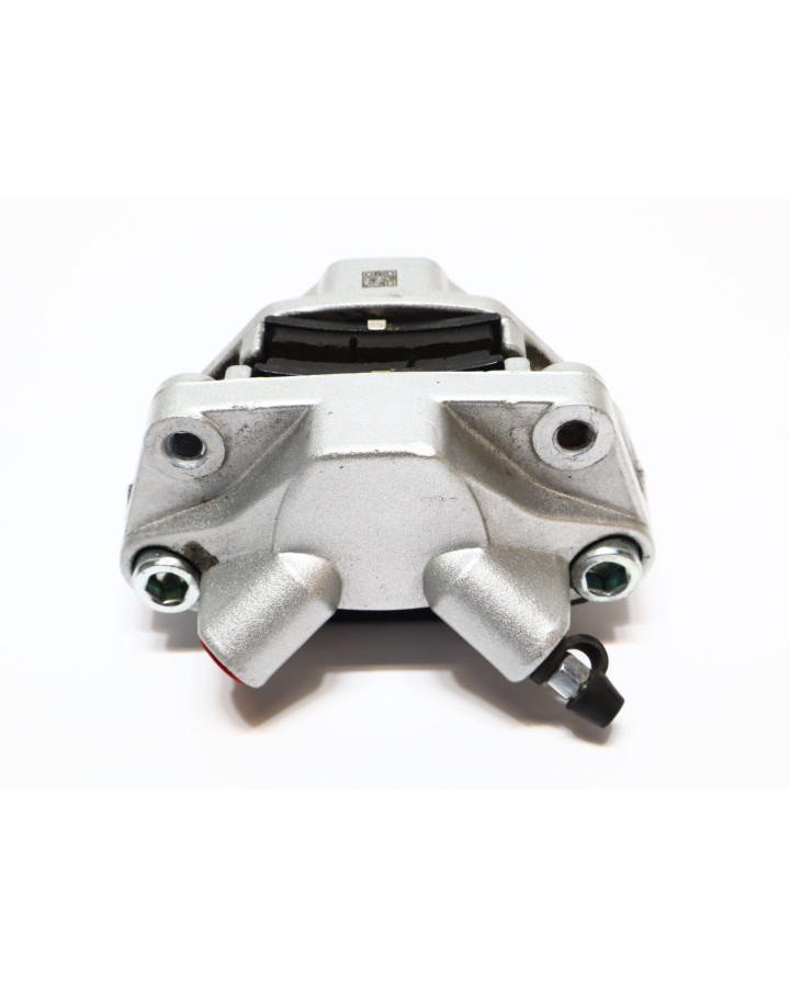 Drax Storm, bromsok bak