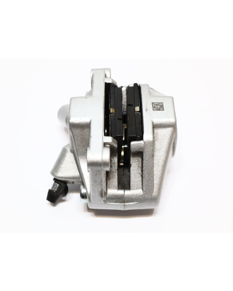 Drax Storm, bromsok bak